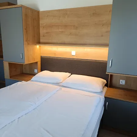 Guest house Haler 3*