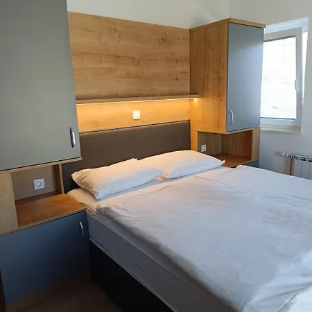 Guest house Haler