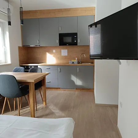 Guest house Haler