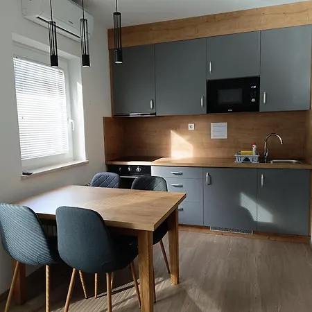 Guest house Haler 3*