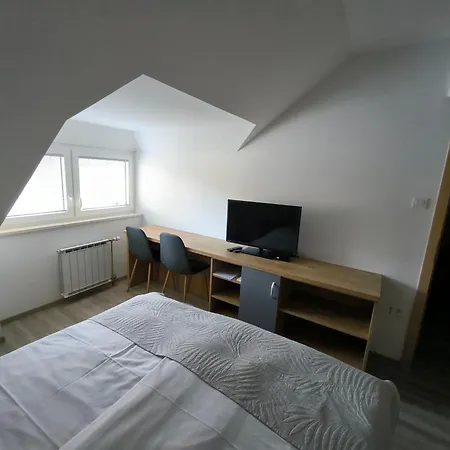 Haler Podcetrtek