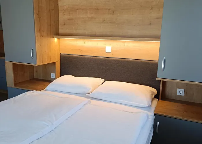 ゲストハウス Haler 3*