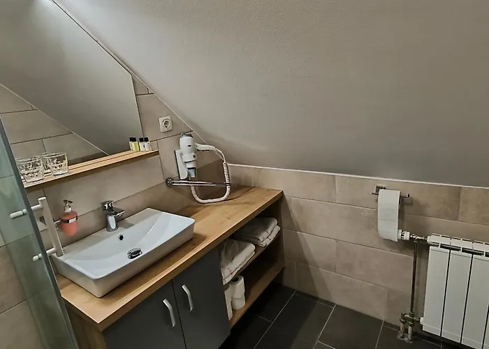 Haler 게스트하우스 3*